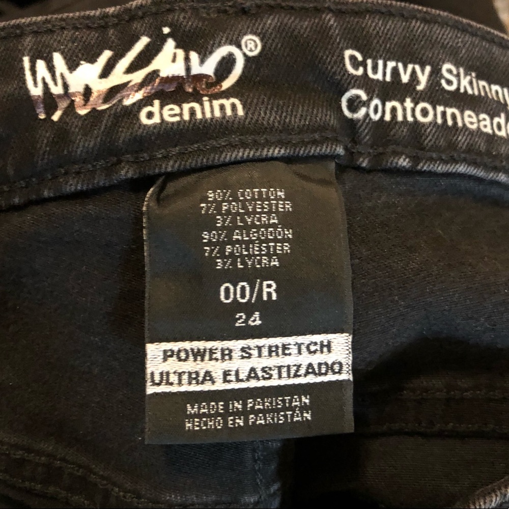 NEW Mossimo Curvy Skinny Black Stretch Jeans! - Picture 5 of 7